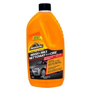 Savon lave-auto avec cire ULTRA SHINE