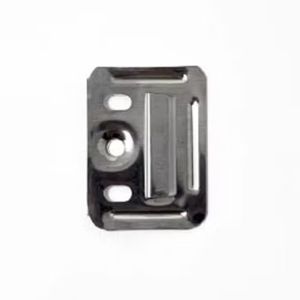 Attaches pour panneau cannelé 50 par boîte.