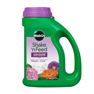 Engrais pour fleurs SHAKE 'N FEED.