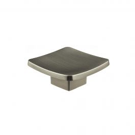 Gros bouton d'armoire carré nickel brossé 2 1/4 po